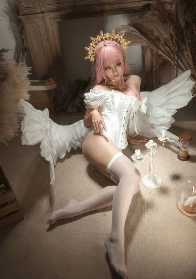 漂亮的女秘书电影_1080电影在线看