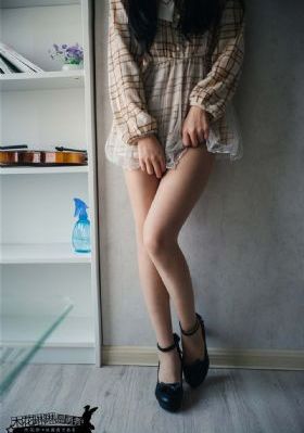 电影漂亮的女邻居_720在线视频播放