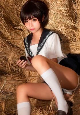 交换工作漂亮的女性员工_国产剧免费在线播放