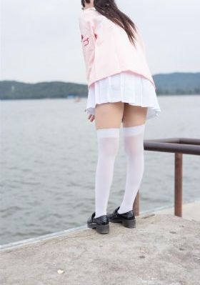 女神的宿舍管理员_青苹果乐园免费高清观看